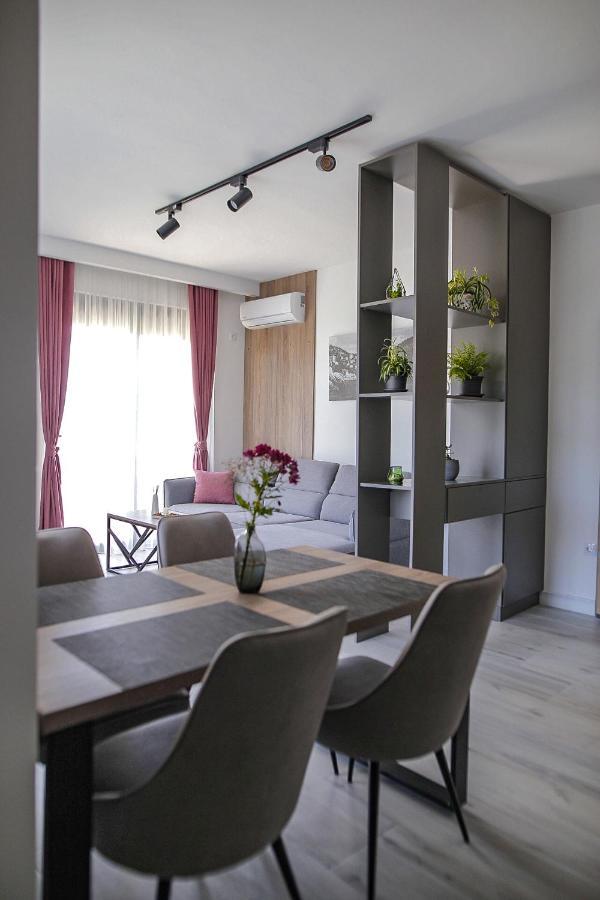 Allure Apartments Ulcinj Eksteriør bilde
